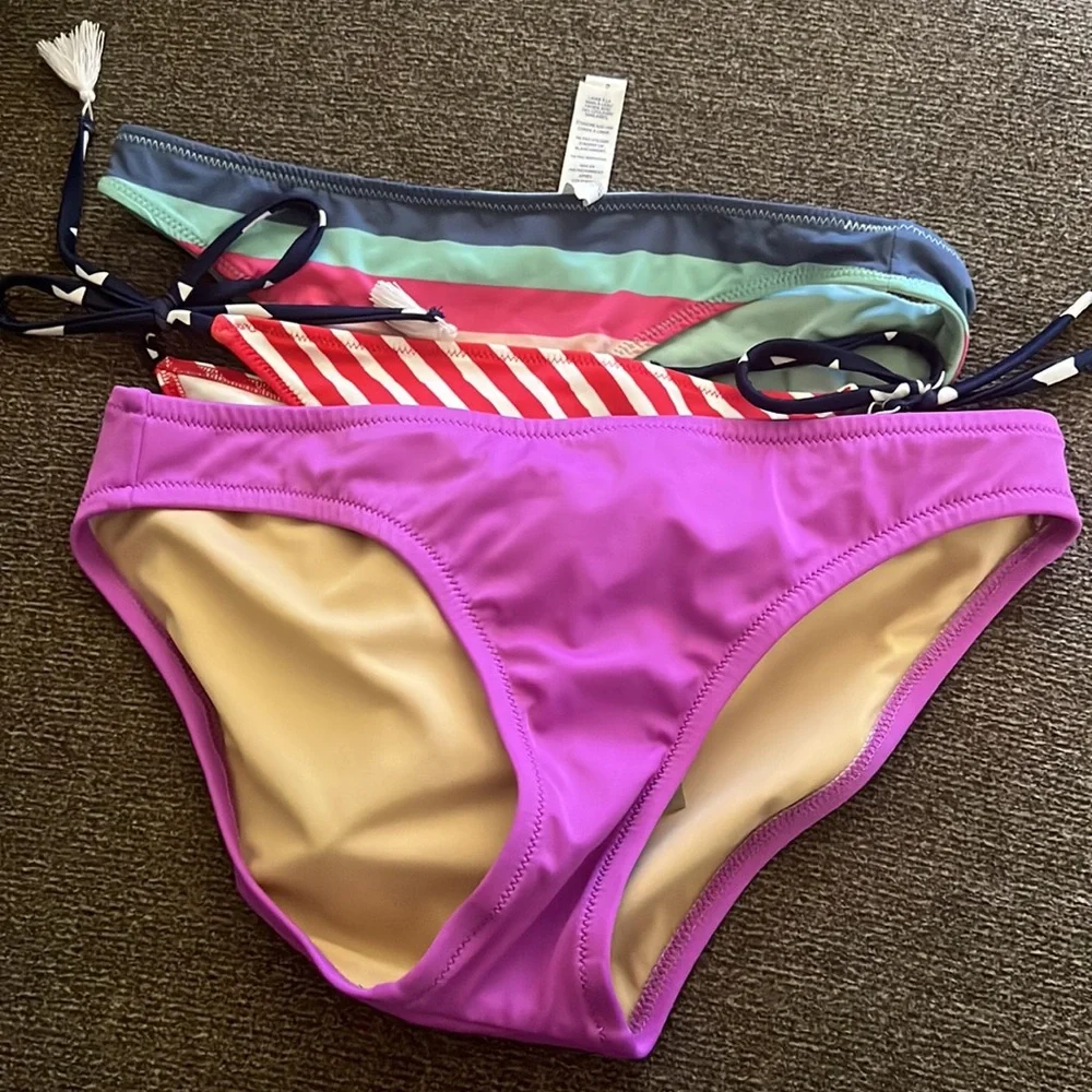 Bikini Lot of (3) J.Crew, Vineyards Vines, Adore Me.‎ size XS